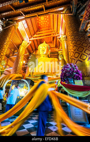 Asia. Thailandia, Phra Nakhon Si Ayutthaya, antica capitale del Siam. Ayutthaya parco archeologico, Wat Phra Chao Phanan Choeng Foto Stock