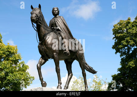 Statua della Regina Elisabetta II Foto Stock