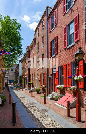 Storico di Elfreth Alley nel quartiere della Città Vecchia, Philadelphia, Pennsylvania, STATI UNITI D'AMERICA Foto Stock