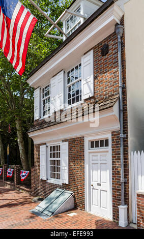 La Betsy Ross House su Arch St dove la sarta Betsy Ross è detto di avere fatto la prima bandiera americana, Philadelphia, PA, Stati Uniti d'America Foto Stock