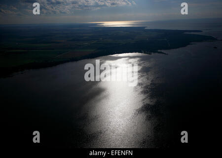 La Saginaw Bay, Michigan e contigui terreni agricoli. Route 25 guardando verso Porto Austin vicino a Eagle Bay e Alaska Bay. Il watershe Foto Stock