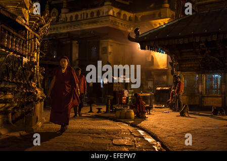 Monaco di Swayambhunath Foto Stock