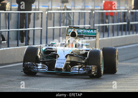 Jerez de la frontera, Spagna. 02Feb, 2015. Lewis Hamilton con la Mercedes AMG Petronas F1 W06 vettura ibrida non il giorno 2 di test per il team Credit: Azione Plus sport/Alamy Live News Foto Stock