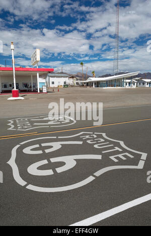 ROYS MOTEL CAFE ROUTE 66 scudi sentieri nazionali autostrada AMBOY CALIFORNIA USA Foto Stock