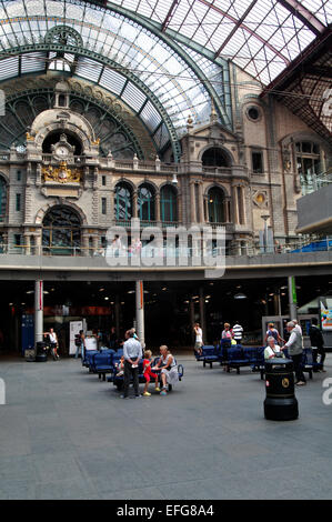 Belgio, Fiandre, Anversa, Stazione Centrale, Antwerpen Centraal Station Foto Stock