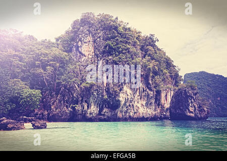 Vintage immagine filtrata di isola, mare delle Andamane Thailandia. Foto Stock