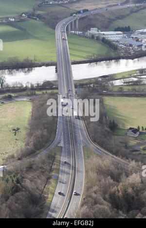 Vista in elevazione del Friarton ponte sul fiume Tay Scozia Gennaio 2015 Foto Stock