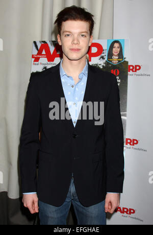 AARP pranzo in onore di Jeff Bridges che appare sull'Agosto/Settembre coperchio della AARP Magazine - Arrivi con: Cameron Monaghan dove: Los Angeles, California, Stati Uniti quando: 01 Ago 2014 Foto Stock