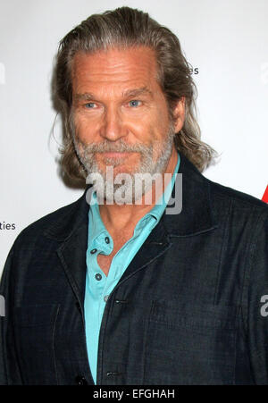 AARP pranzo in onore di Jeff Bridges che appare sull'Agosto/Settembre coperchio della AARP Magazine - Arrivi con: Jeff Bridges dove: Los Angeles, California, Stati Uniti quando: 01 Ago 2014 Foto Stock