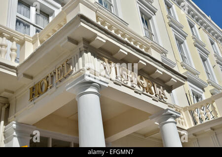 Il Victoria Hotel in Belgrave Road, Londra, Regno Unito. Foto Stock