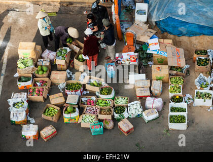 Asia mercato - Da Lat, Vietnam. Vista da sopra. Foto Stock