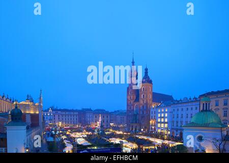 Mercato di Natale, Cracovia, in Polonia, in Europa Foto Stock