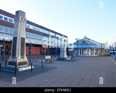 Boer War Memorial in Winsford Cross Shopping Centre CHESHIRE REGNO UNITO Foto Stock