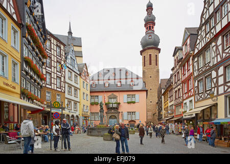 La piazza del mercato di Cochem, Mosel, Renania-Palatinato, Germania, Europa Foto Stock