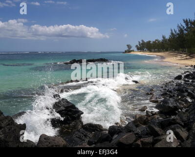 Spiaggia solitaria in Mauritius Foto Stock