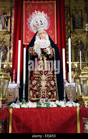 Madonna in Basilica de la Macarena, Siviglia Foto Stock