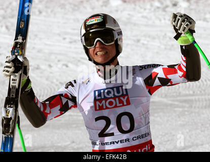 Vail, Colorado, Stati Uniti d'America. 05 feb 2015. Hannes Reichelt dell'Austria reagisce dopo gli uomini della Super-G presso lo sci alpino Campionati del Mondo di Vail - Beaver Creek, Colorado, Stati Uniti d'America, 05 febbraio 2015. Foto: Stephan Jansen/dpa Credito: dpa picture alliance/Alamy Live News Foto Stock