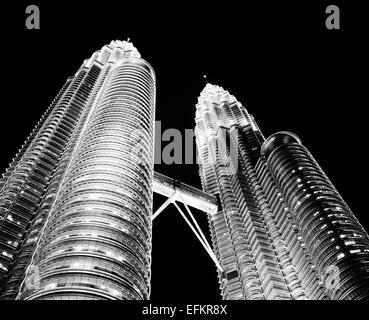 Petronas Towers di Kuala Lumpur in Malesia Foto Stock