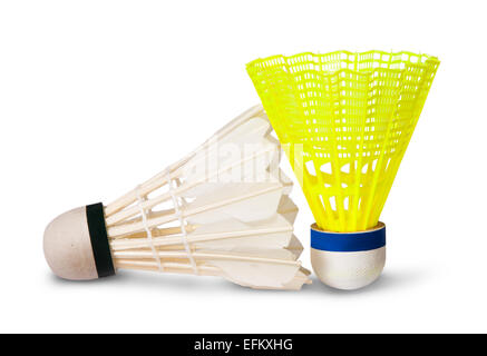 Due badminton volano isolati su sfondo bianco Foto Stock