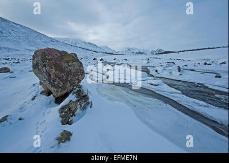 La parte superiore del fiume Spey a Garva in Glen Shero station wagon, Laggan Inverness-shire. SCO 9540. Foto Stock