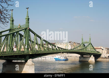 Liberty ponte sul Danubio a Budapest Ungheria Foto Stock
