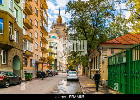 Sivtsev Vrazhek lane di Mosca Foto Stock