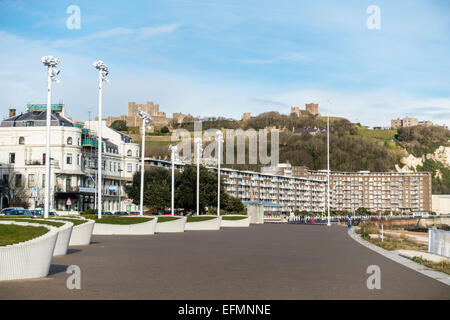 Dover Lungomare Harbour Castle Kent England Regno Unito Foto Stock