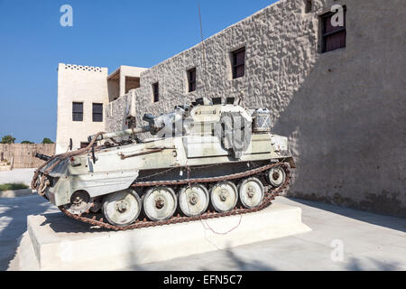 Il vecchio serbatoio britannico presso il museo in Umm Al Quwain Emirati Arabi Uniti Foto Stock