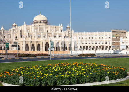 Nuovo palazzo del governo della città di Sharjah Foto Stock