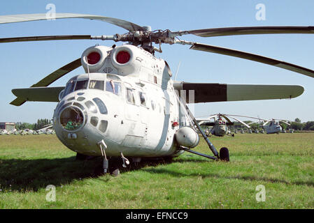 Mil Mi-6A trasporti pesanti elicottero Foto Stock