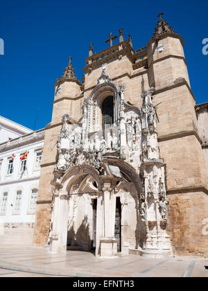 Chiesa di Santa Cruz e monastero di facciata principale Foto Stock