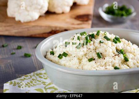 Purea di cavolfiore ricetta preparata come una low carb alternativa al purè di patate Foto Stock