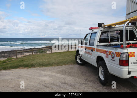 Shelly Beach, Ballina, NSW, Australia. Il 9 febbraio, 2015. Tadashi Nakahara, 41 è deceduto a seguito di un attacco di squalo a Shelly Beach, Ballina, NSW. È riportato il 'grande' shark aggredito da dietro e mordere sia le mans gambe. L attentato avvenuto a circa 945am ora locale. Ballina è situato a 30km a sud di Byron Bay, all'estremo nord della costa del NSW. Le spiagge della zona sono state chiuse. Credito: Ben Wyeth/Alamy Live News Foto Stock