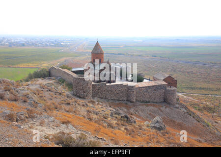 Valle Ararat, Chiesa della Santa Madre di Dio (St. Astvatzatzin), Khor Virap, Ararat Provincia, Armenia Foto Stock