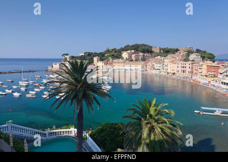 Baia del Silenzio Bay, Città vecchia, Sestri Levante, Provincia di Genova e la Riviera di Levante, Liguria, Italia, Europa Foto Stock