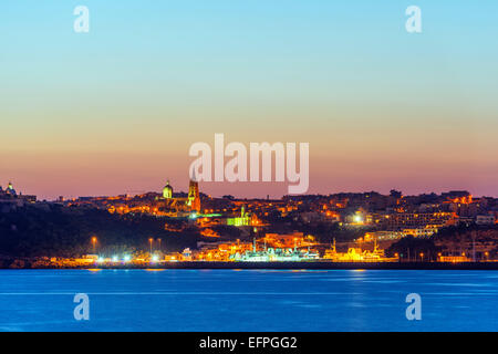 Città di porto di Mgarr, isola di Gozo, Malta, Mediterraneo, Europa Foto Stock