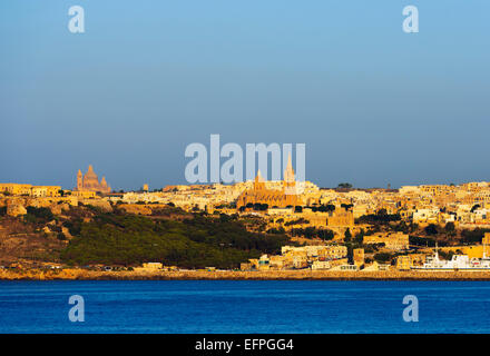 Città di porto di Mgarr, isola di Gozo, Malta, Mediterraneo, Europa Foto Stock