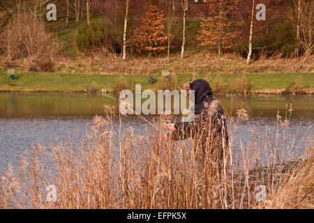 Pesca alla trota a Forbes di Kingennie in traghetto di Broughty vicino a Dundee, Scotland, Regno Unito Foto Stock