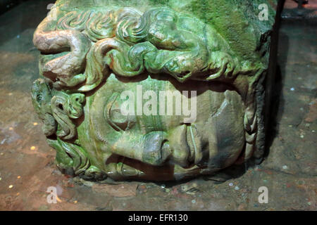 La Basilica Cisterna (530s), Istanbul, Turchia Foto Stock