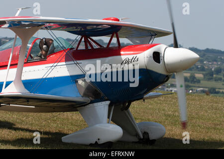Fotografia di un Pitts velivolo acrobatico a Compton Abbas Airfield Foto Stock