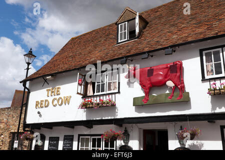 Il Red Cow Public House, Sandwich, Kent. Foto Stock