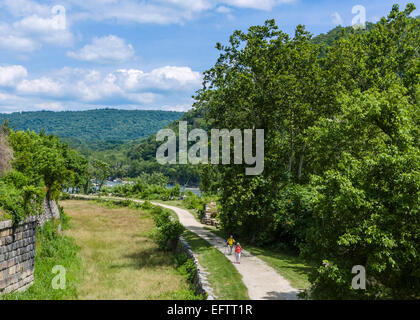 La Chesapeake e Ohio Canal Alzaia, parte dell'Appalachian Trail, harpers Ferry National Historic Park, West Virginia, USA Foto Stock