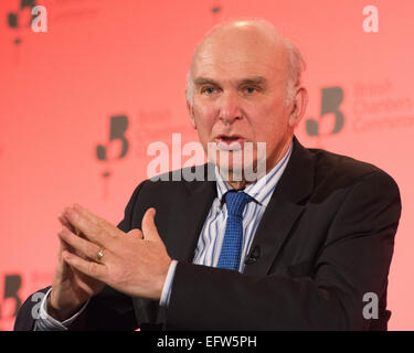 Vince il cavo MP parlando presso le Camere di commercio britanniche conferenza annuale. Foto Stock