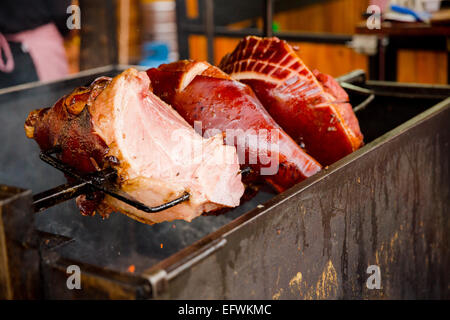 Arrosto di maiale della gamba in Praga Foto Stock