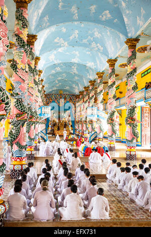 Cao Dai temple, Tay Ninh, Vietnam. Foto Stock