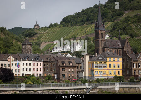 La città di Lorchhausen un quartiere della città Lorch, Germania situato sul fiume Reno. Foto Stock