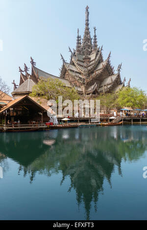 Thailandia, Pattaya, Santuario della Verità Foto Stock