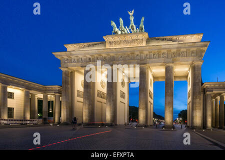 Brandenburger Tor, la Porta di Brandeburgo , Pariser Platz, Berlin Foto Stock