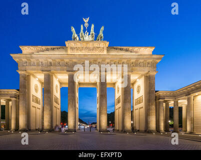 Brandenburger Tor, la Porta di Brandeburgo , Pariser Platz, Berlin Foto Stock