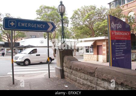 L'ingresso di emergenza presso il Royal Prince Alfred Hospital (RPA) a Missenden Road, Camperdown a Sydney, in Australia. Foto Stock